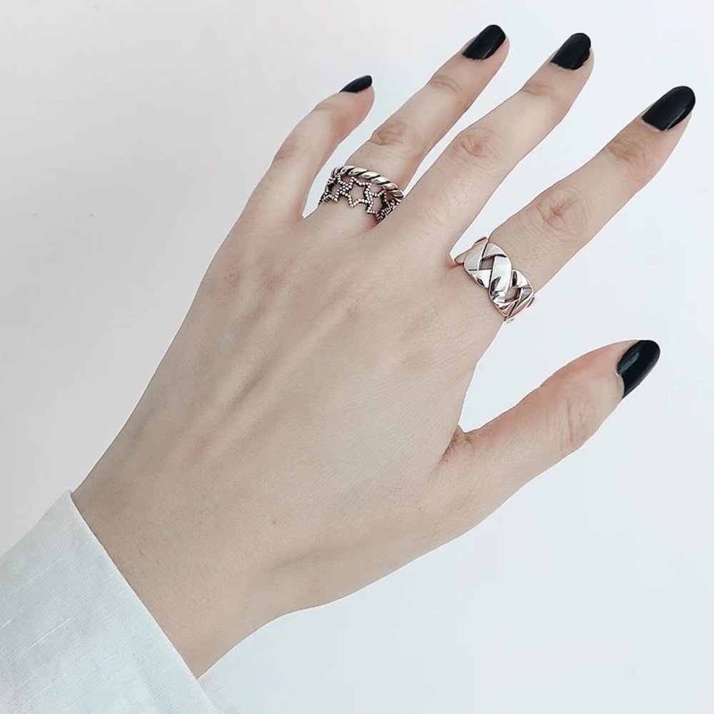 Silver ring - Picture 4 of 5